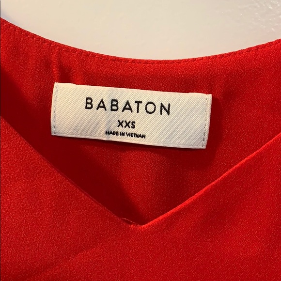 ❌ SOLD ❌ 4 Babaton Blouses - Picture 8 of 8